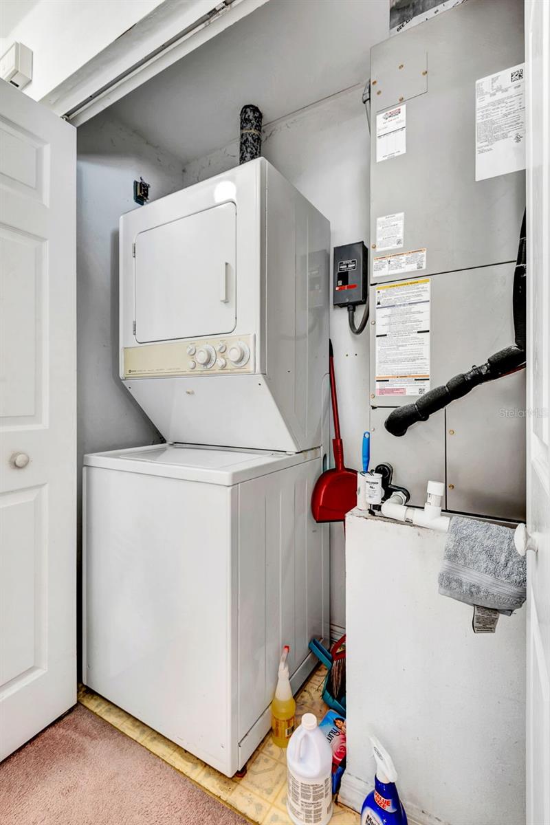 Image 44 of 57 For 2409 Avenue B