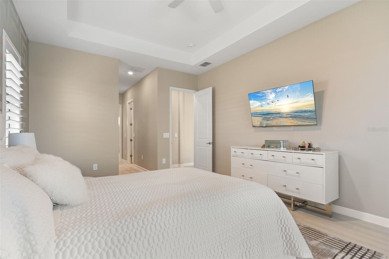 Image 37 of 100 For 15311 Golden Beam Place