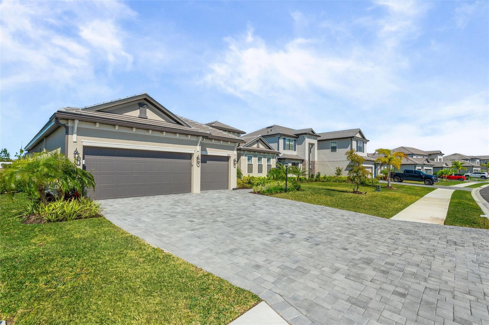 Image 5 of 100 For 15311 Golden Beam Place