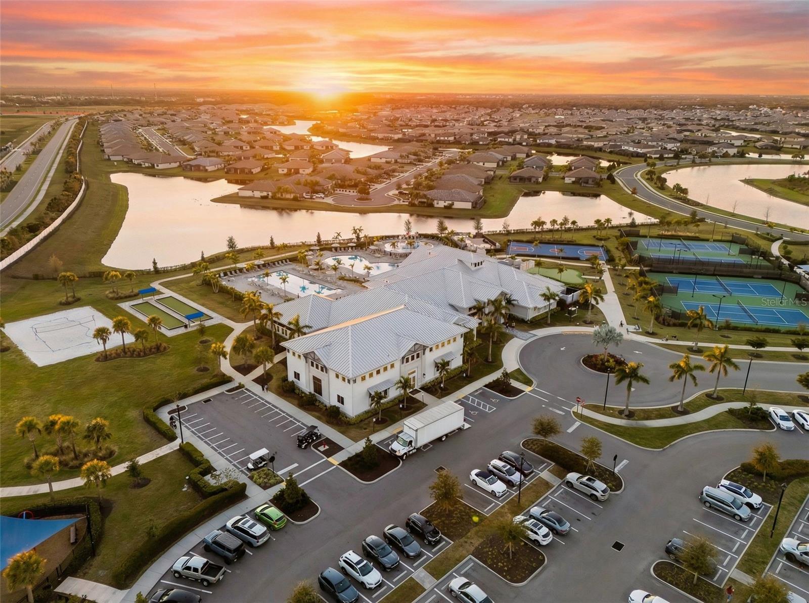 Image 98 of 100 For 15311 Golden Beam Place