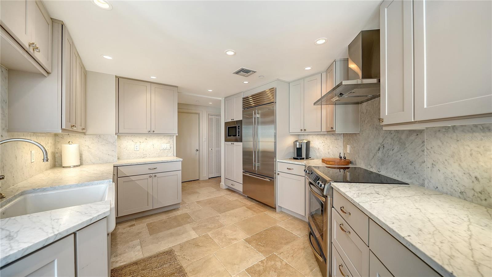 Image 19 of 45 For 1211 Gulf Of Mexico Drive 610