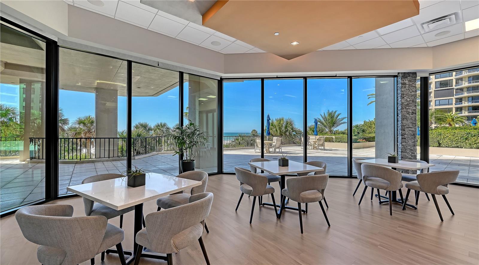 Image 35 of 45 For 1211 Gulf Of Mexico Drive 610