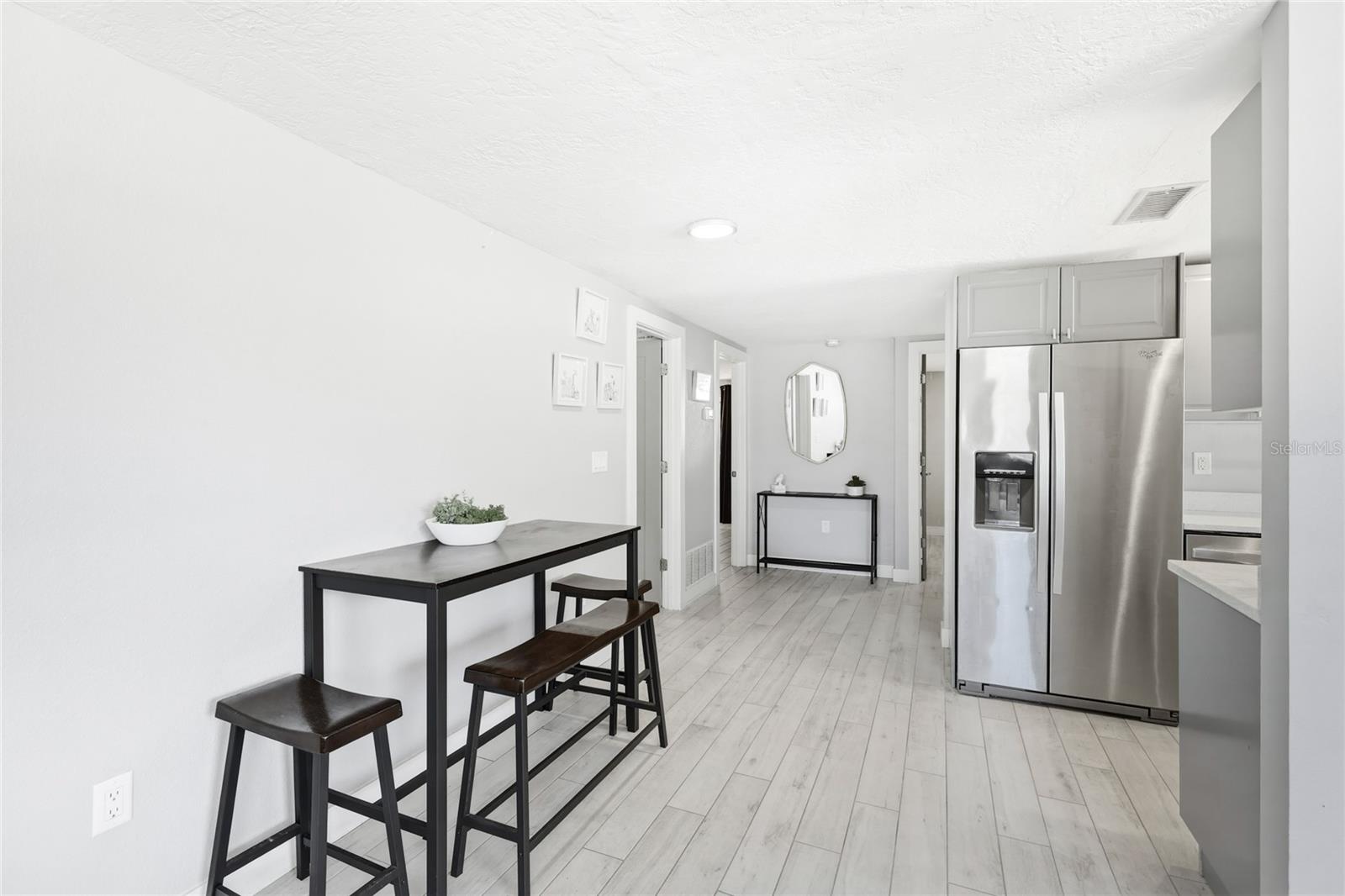 Image 7 of 26 For 5320 Moeller Avenue