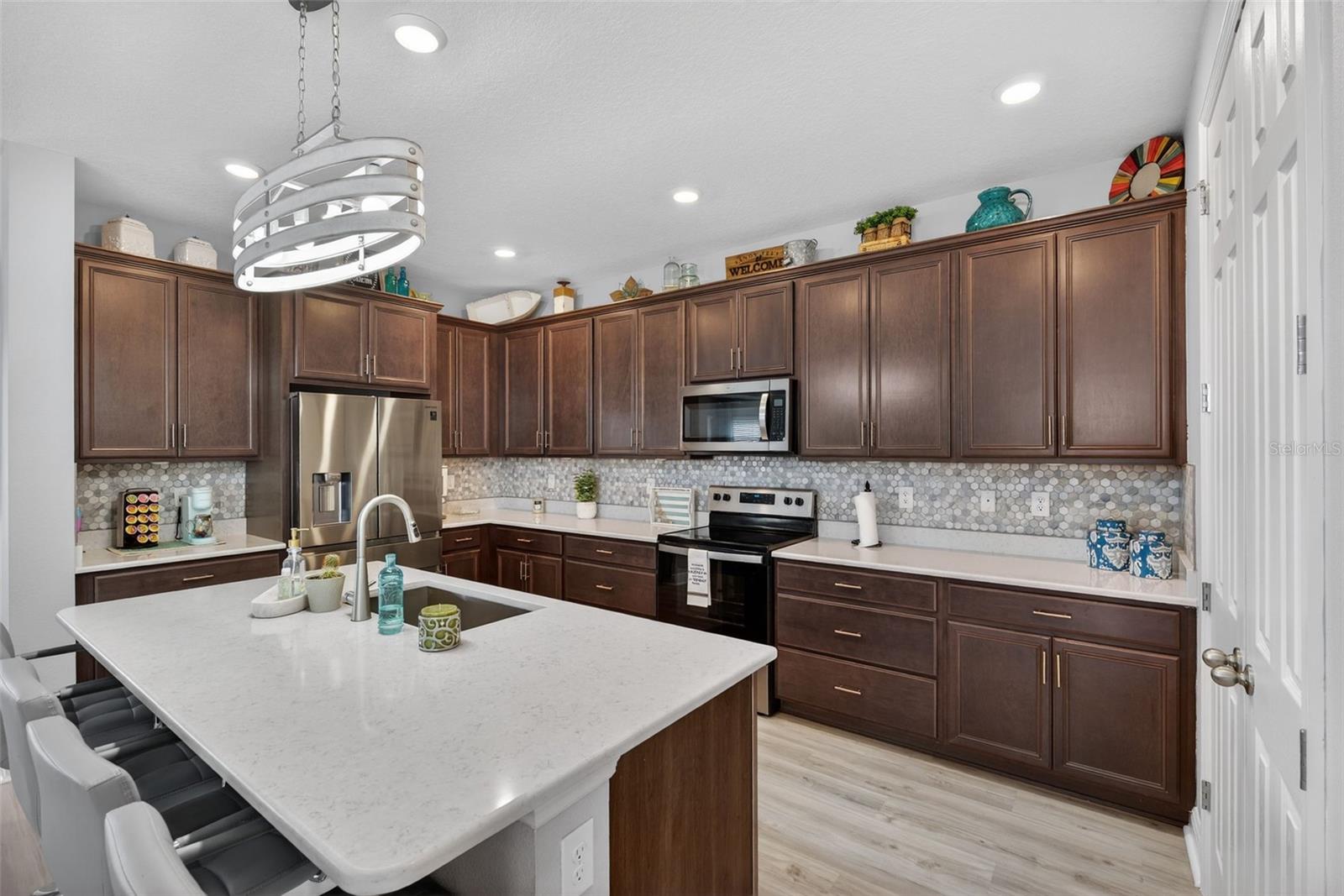 Image 15 of 53 For 14238 59th Circle E