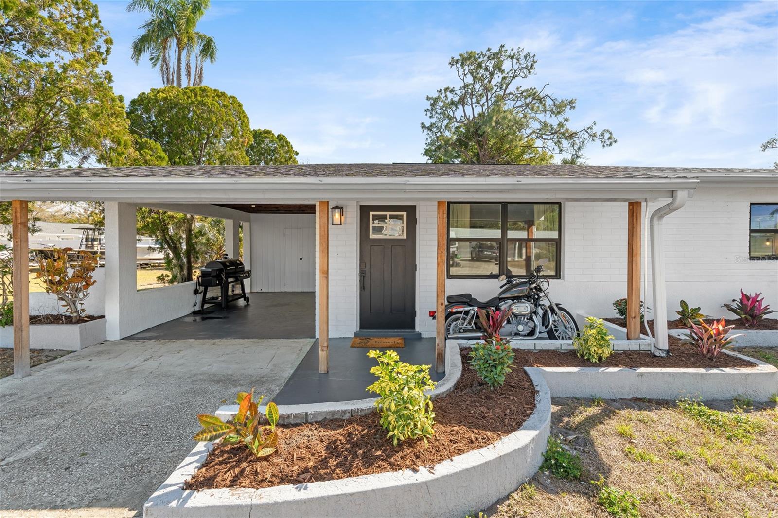 Image 2 of 30 For 3217 Teal Avenue