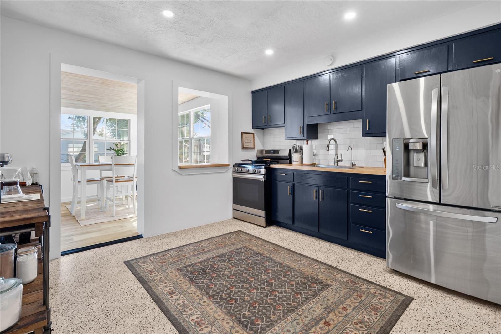 Image 4 of 30 For 3217 Teal Avenue