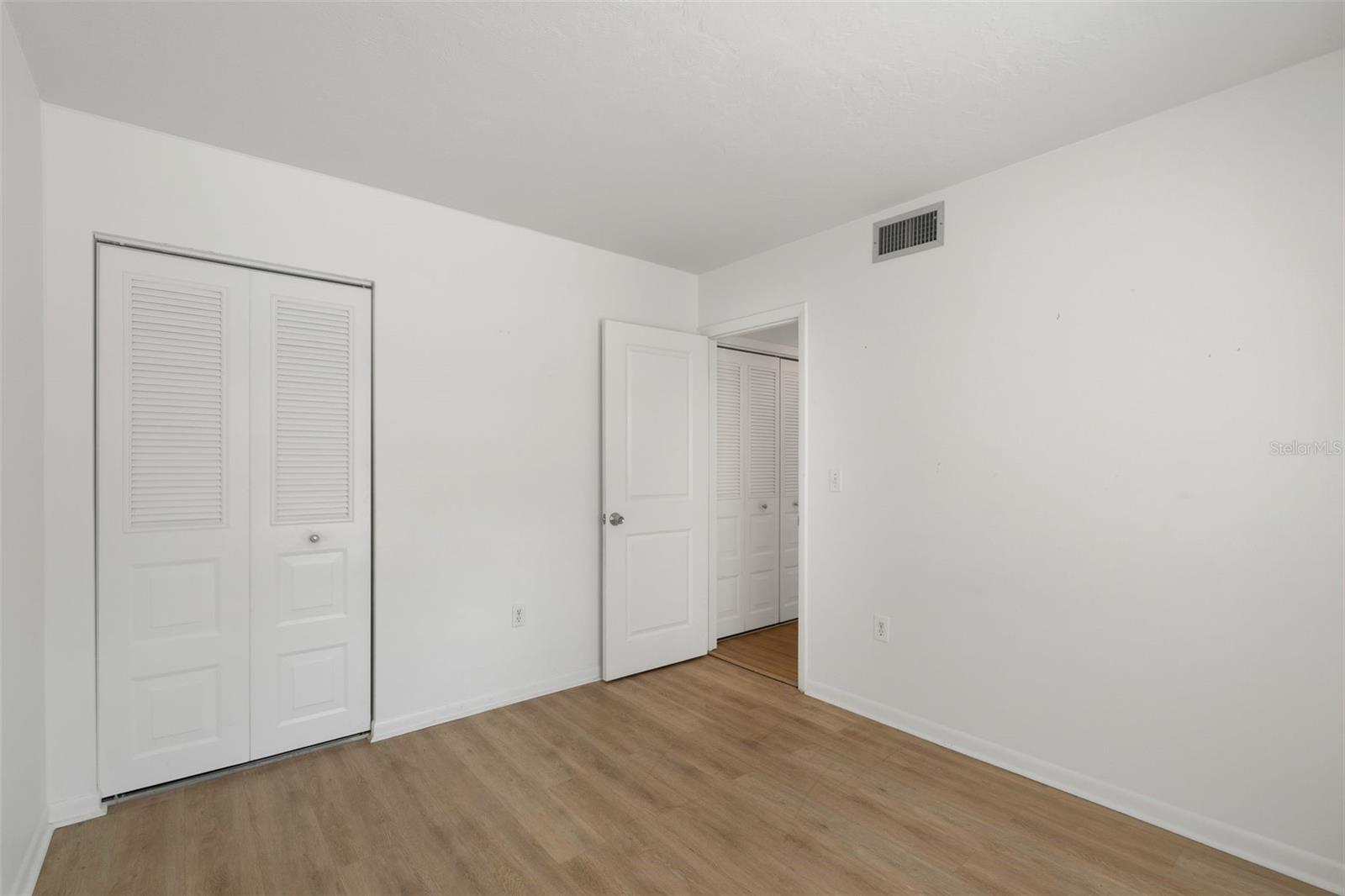 Image 25 of 35 For 6320 7th Avenue W