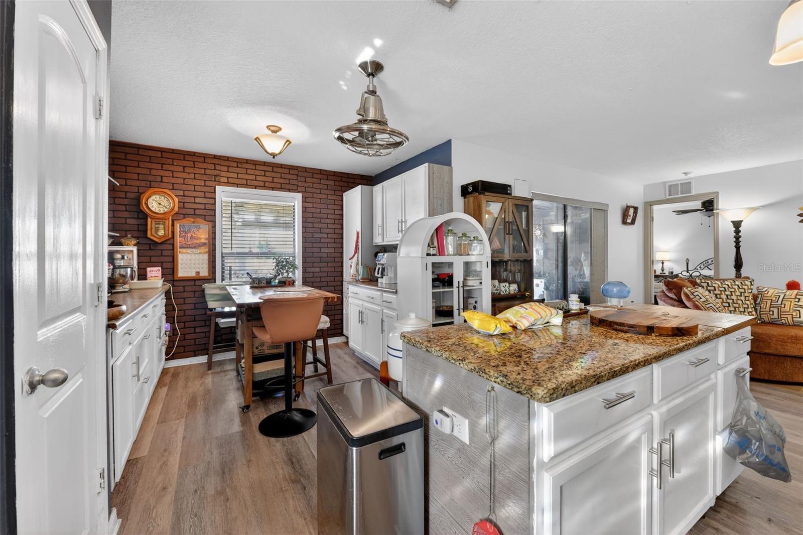 Image 12 of 37 For 14407 Alistar Manor Drive