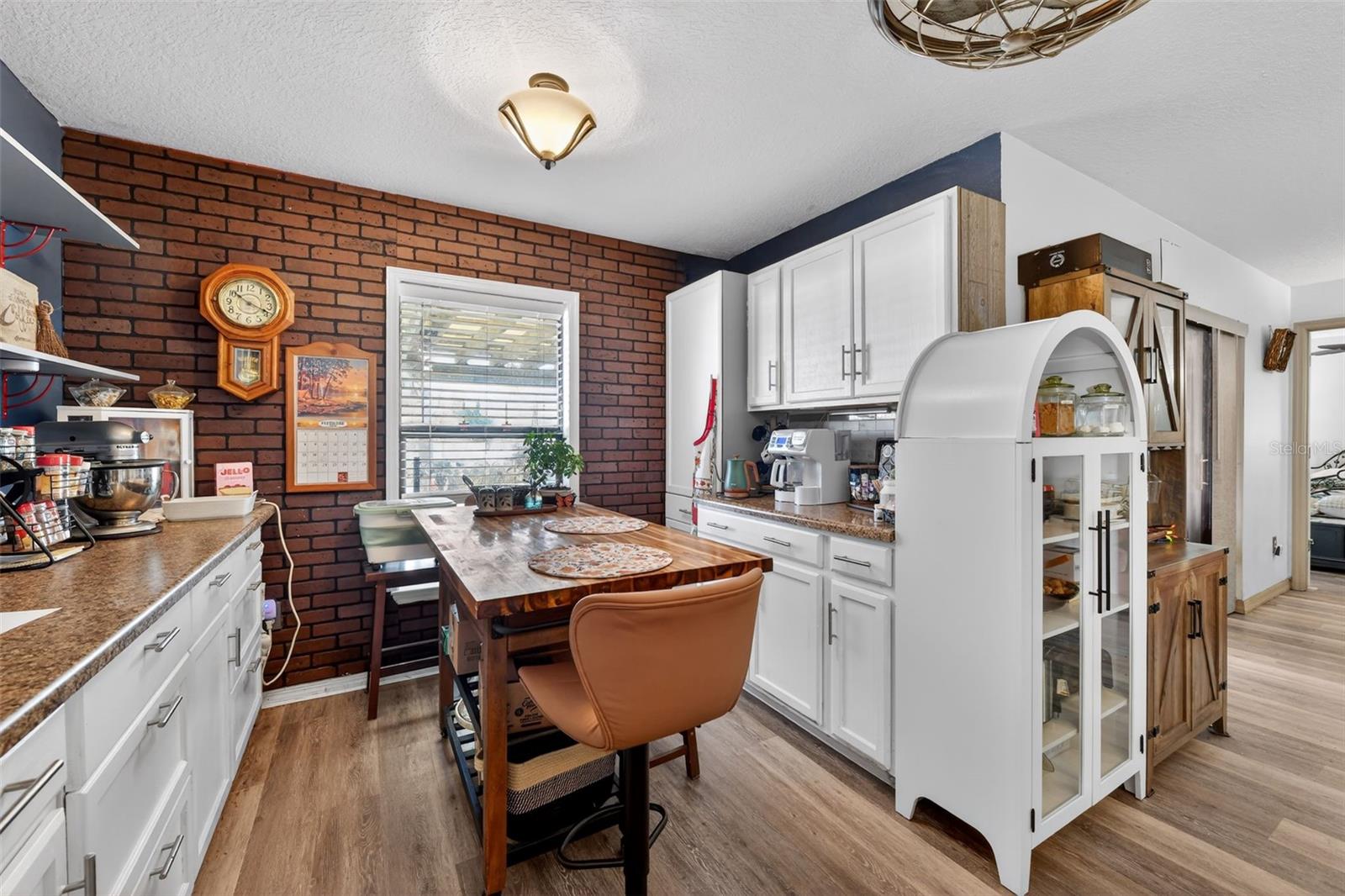 Image 13 of 37 For 14407 Alistar Manor Drive