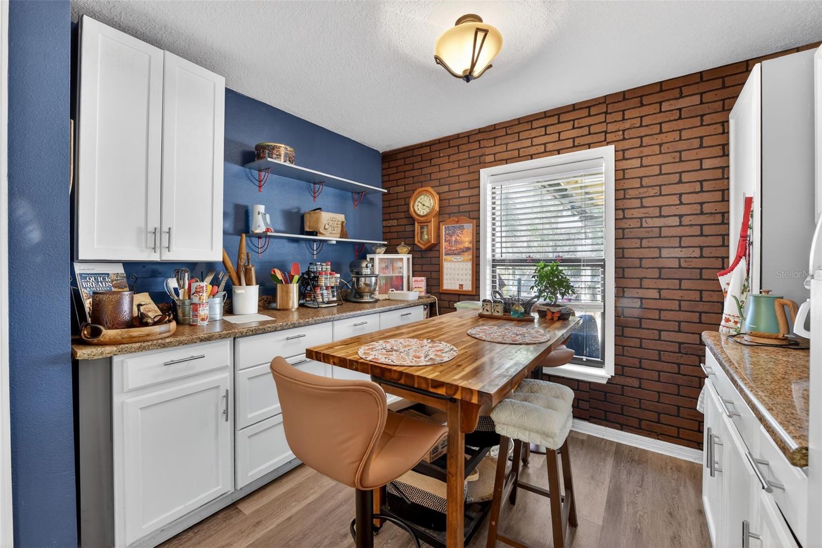 Image 14 of 37 For 14407 Alistar Manor Drive