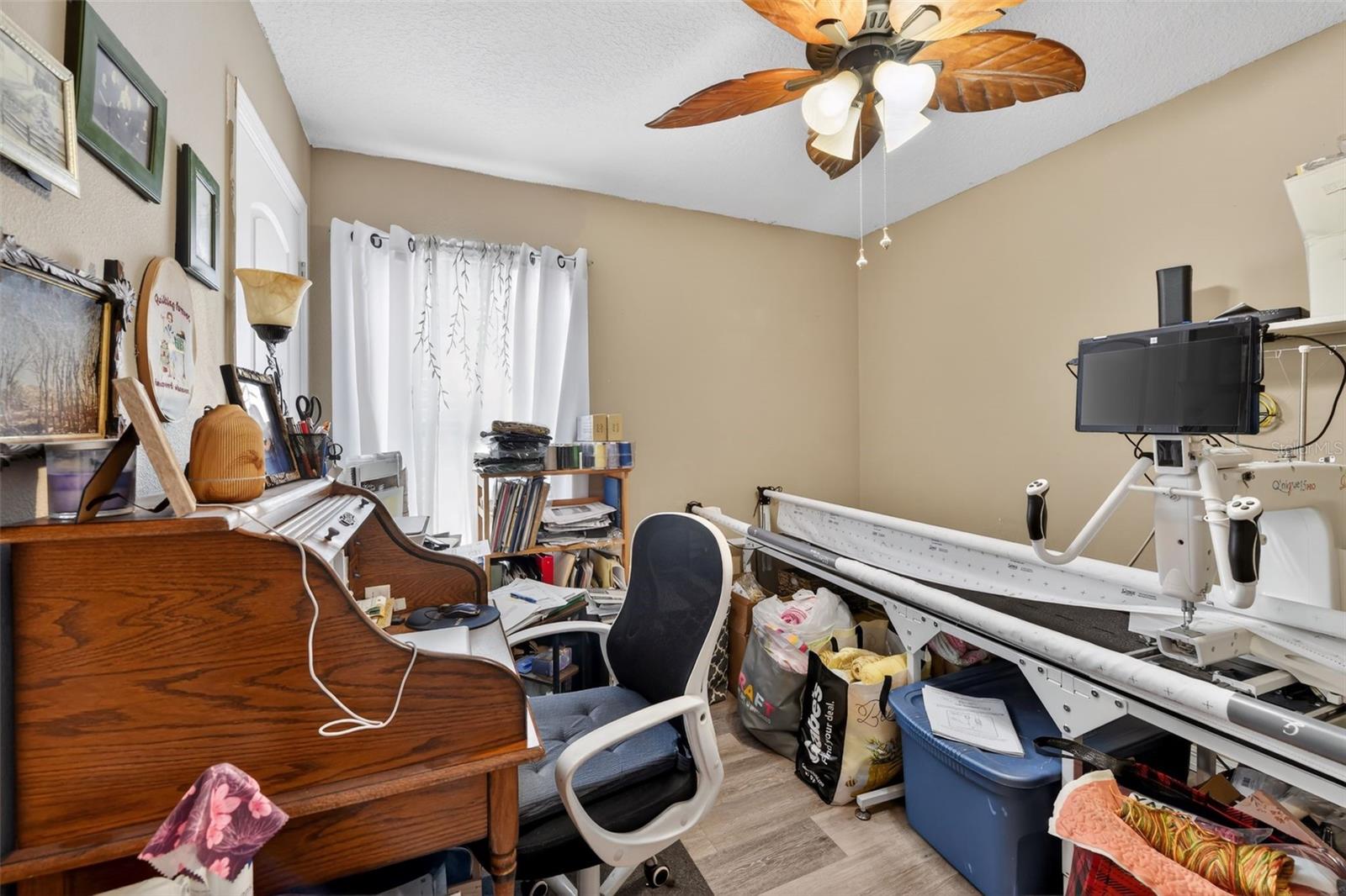 Image 27 of 37 For 14407 Alistar Manor Drive