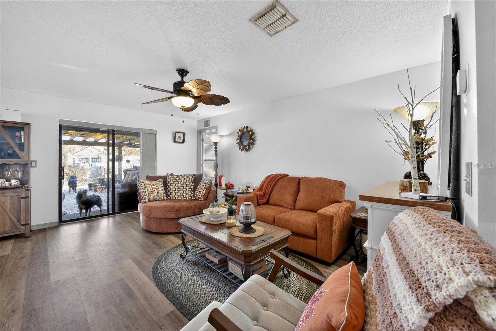 Image 6 of 37 For 14407 Alistar Manor Drive