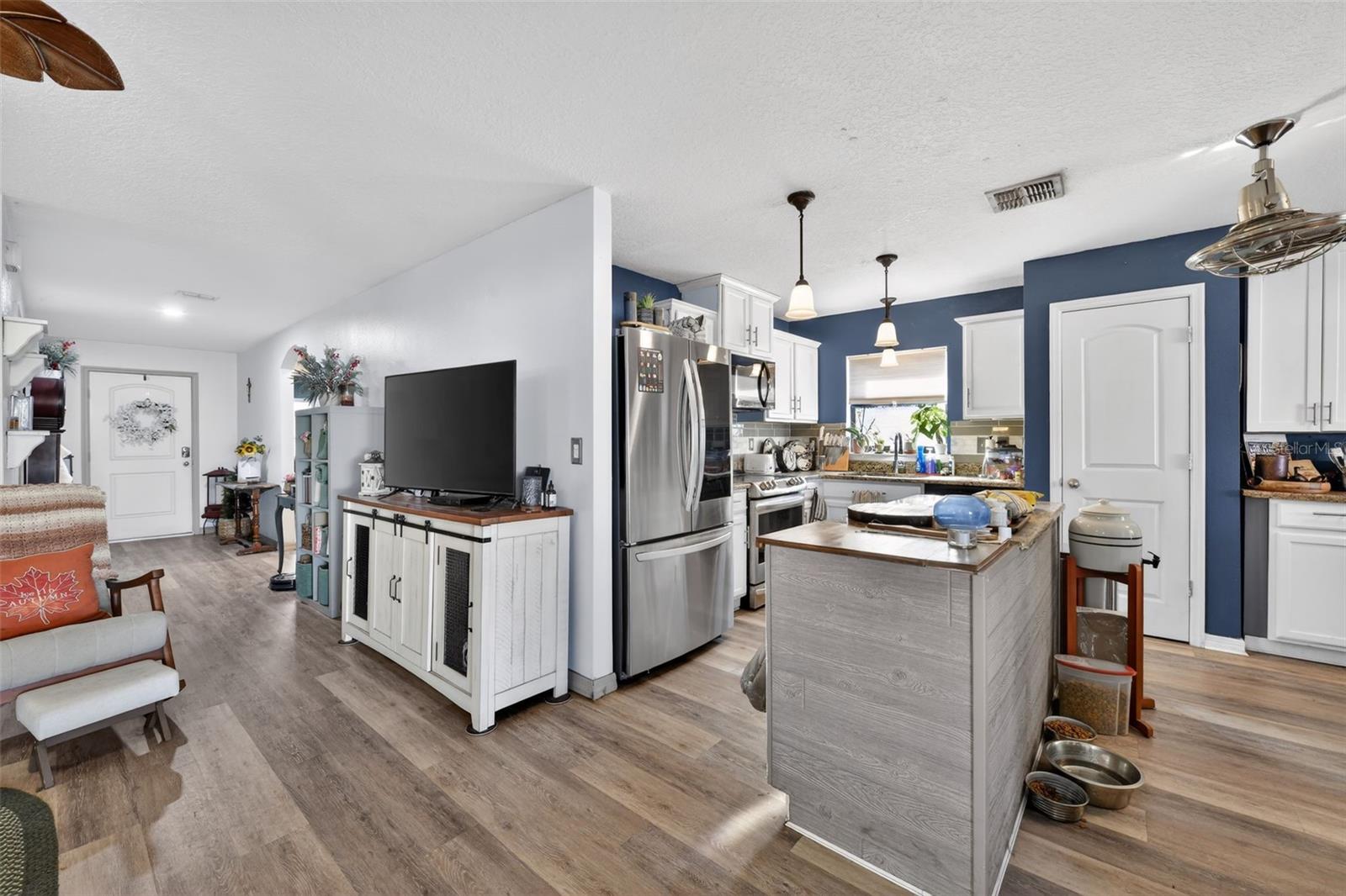 Image 8 of 37 For 14407 Alistar Manor Drive