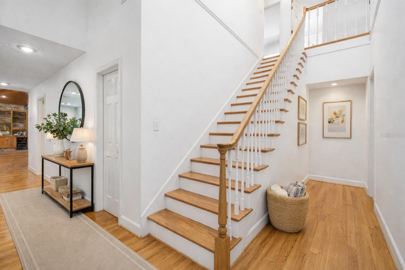 Image 18 of 79 For 1400 99th Street Nw