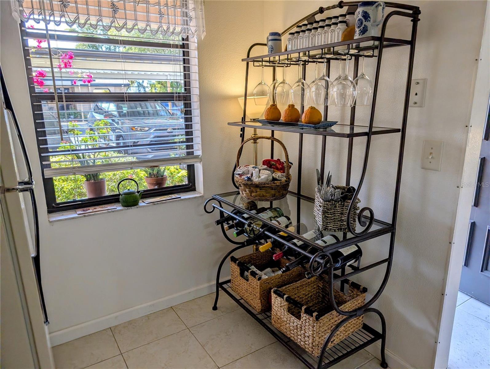 Image 3 of 52 For 2808 60th Avenue W 1702