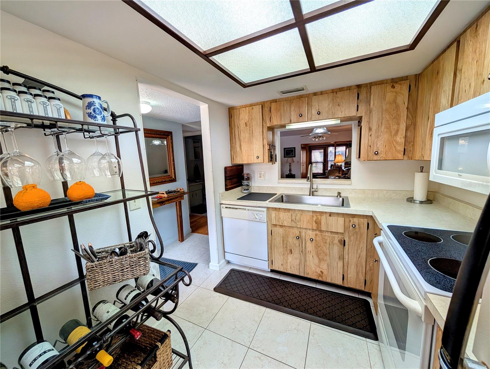 Image 4 of 52 For 2808 60th Avenue W 1702