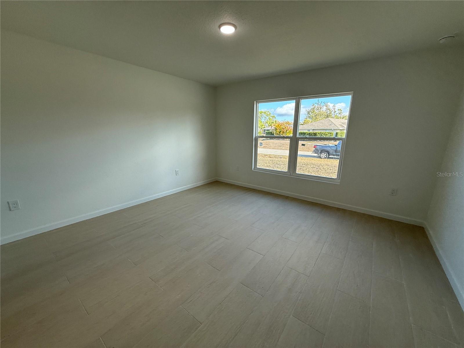 Image 10 of 27 For 1401 Urmey Lane