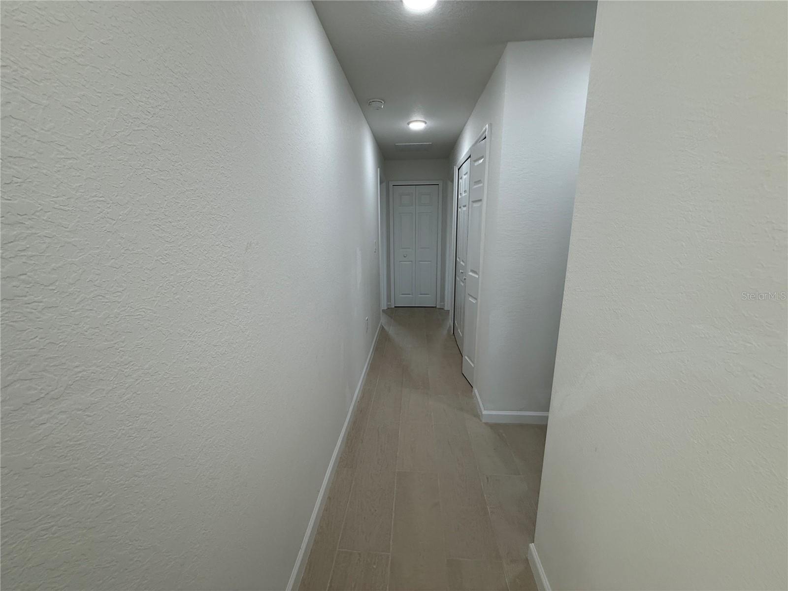 Image 14 of 27 For 1401 Urmey Lane