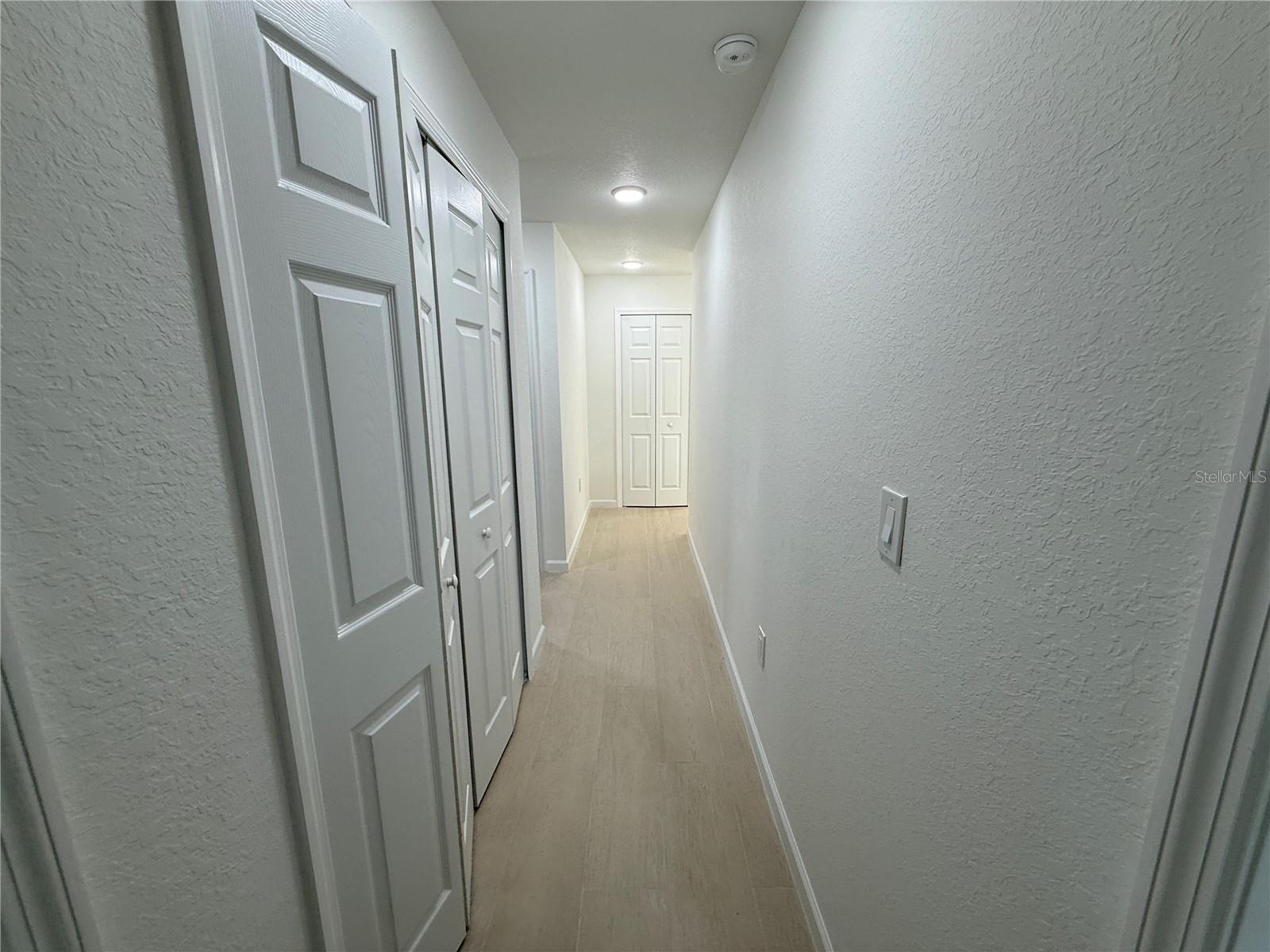 Image 20 of 27 For 1401 Urmey Lane