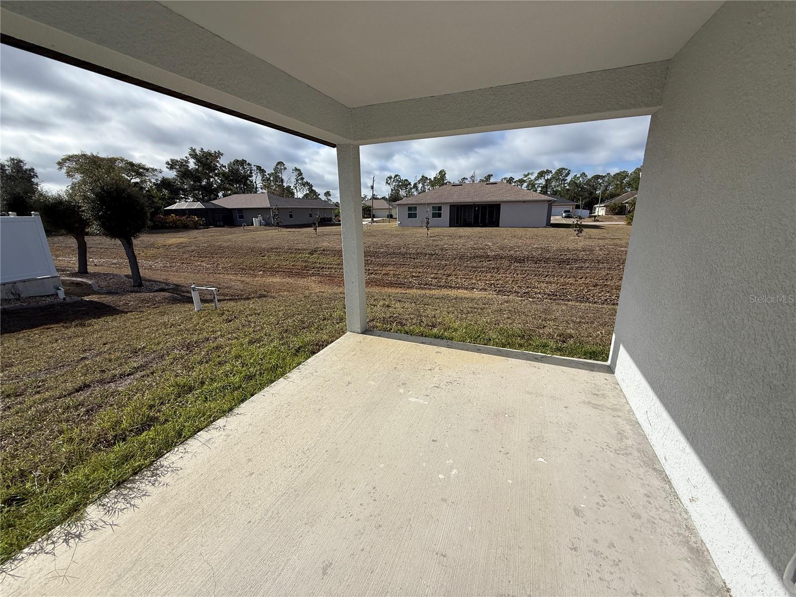 Image 24 of 27 For 1401 Urmey Lane