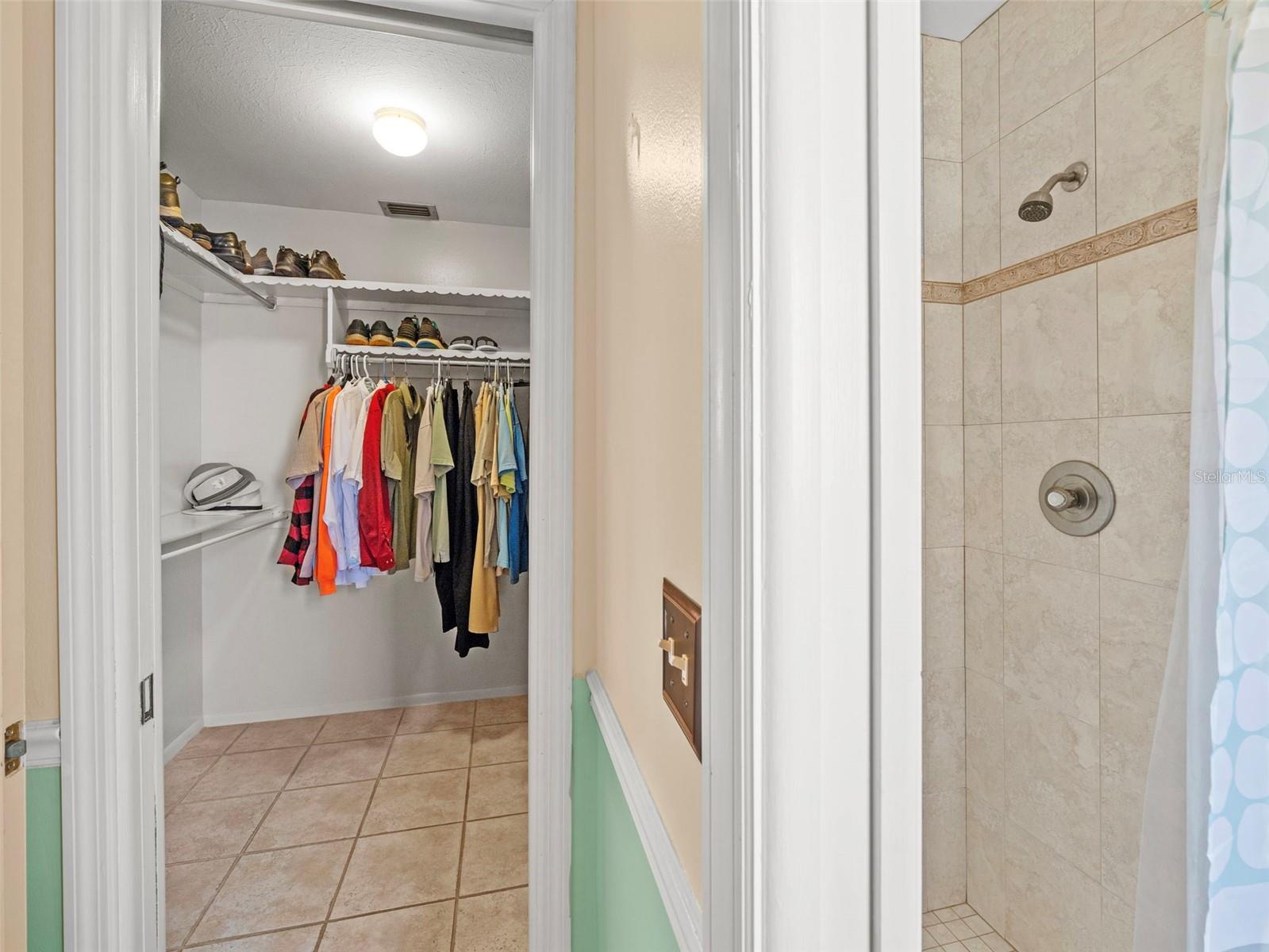 Image 11 of 53 For 1260 Lakeside Drive