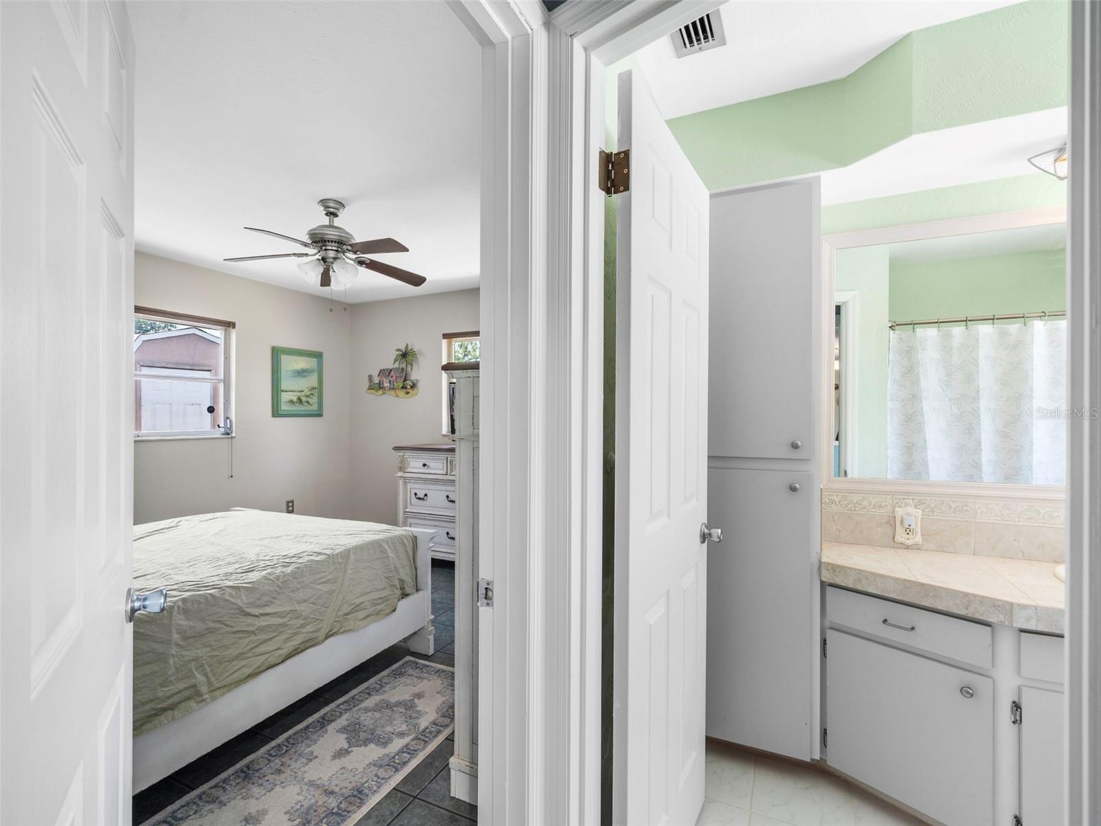 Image 31 of 53 For 1260 Lakeside Drive