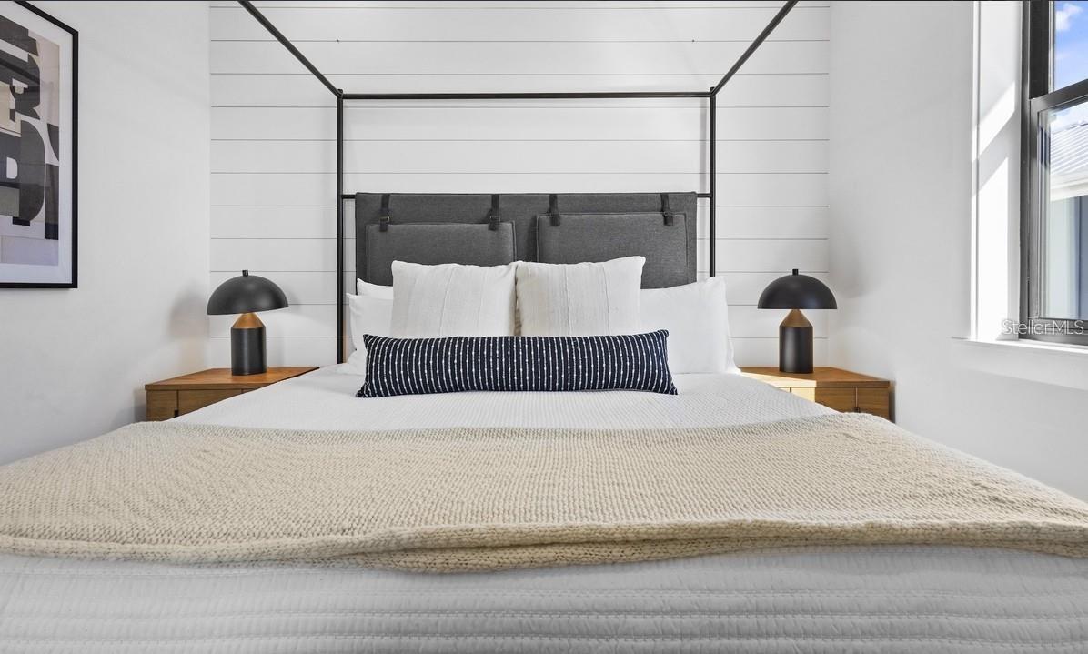 Image 53 of 81 For 203 Bay Drive N