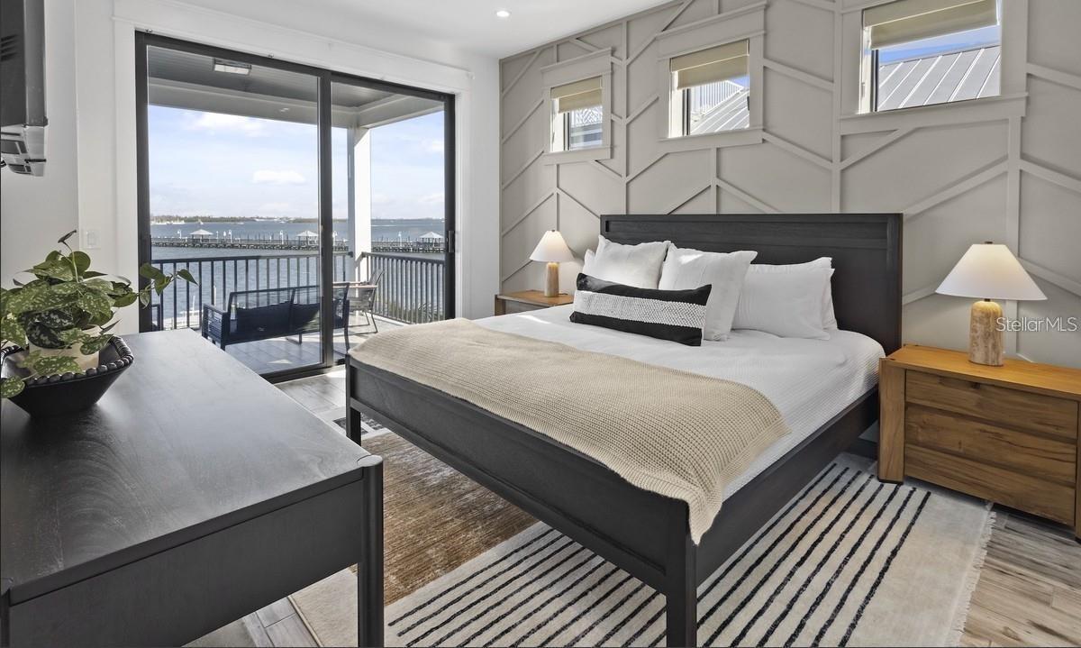 Image 56 of 81 For 203 Bay Drive N