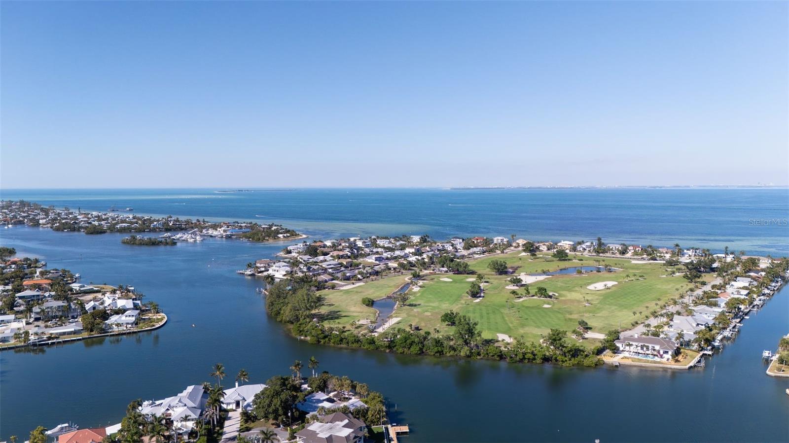 Image 71 of 81 For 203 Bay Drive N