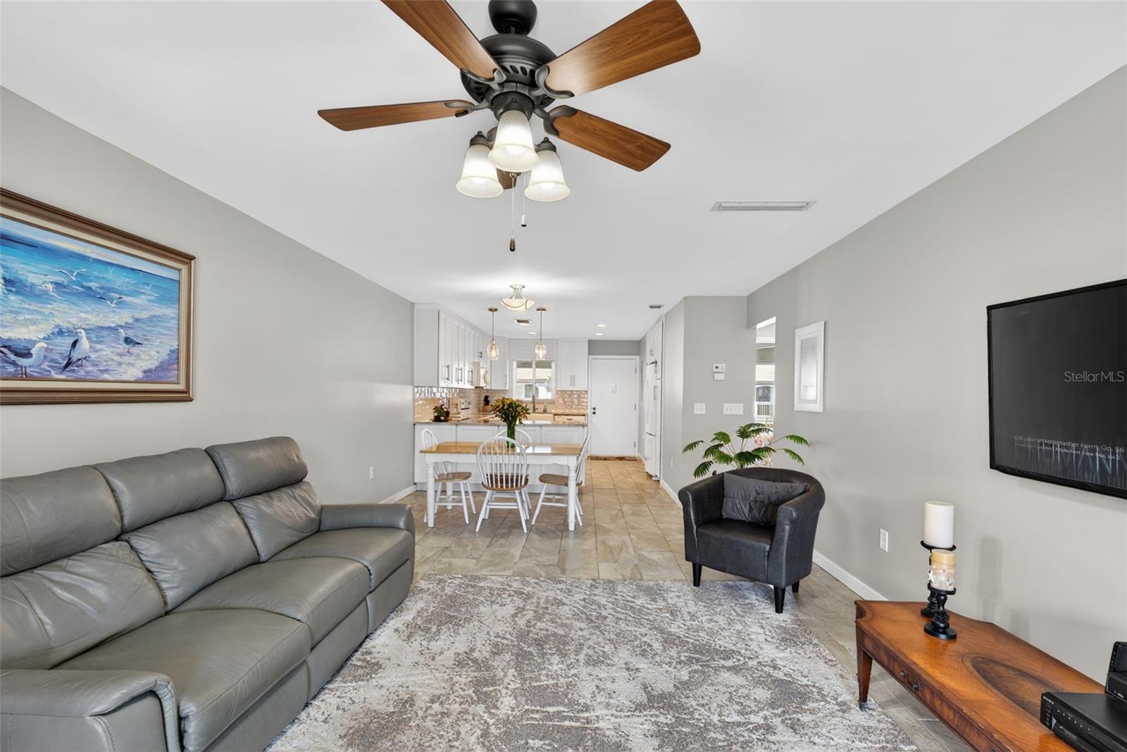 Image 2 of 43 For 1632 Stickney Point Road 201