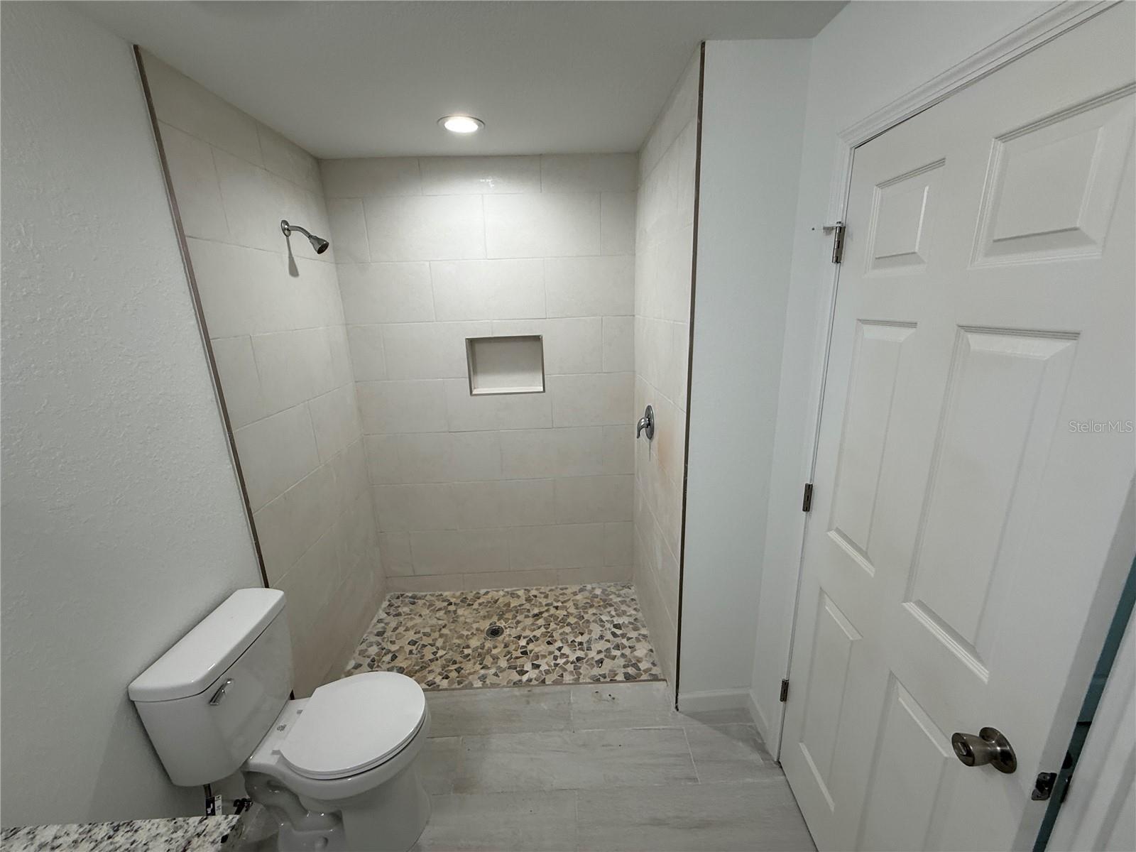 Image 10 of 32 For 1328 Guttenburg Road