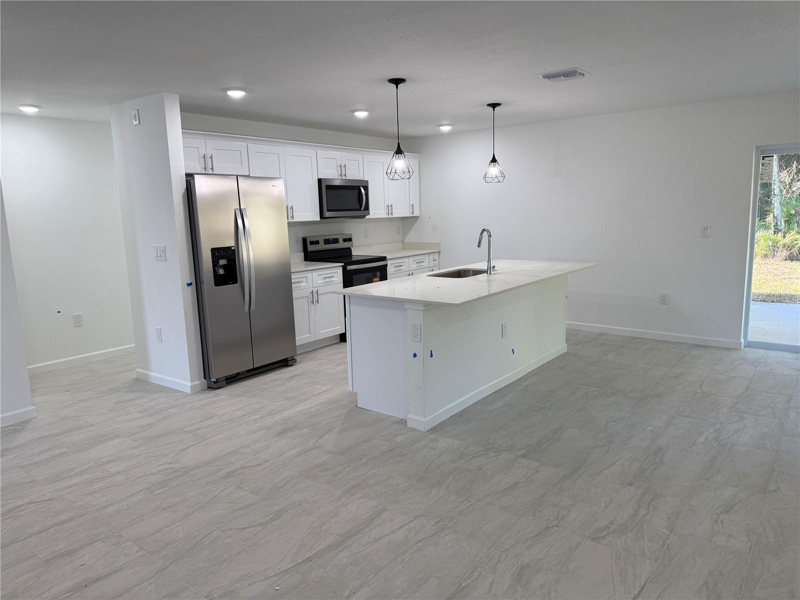 Image 5 of 32 For 1328 Guttenburg Road