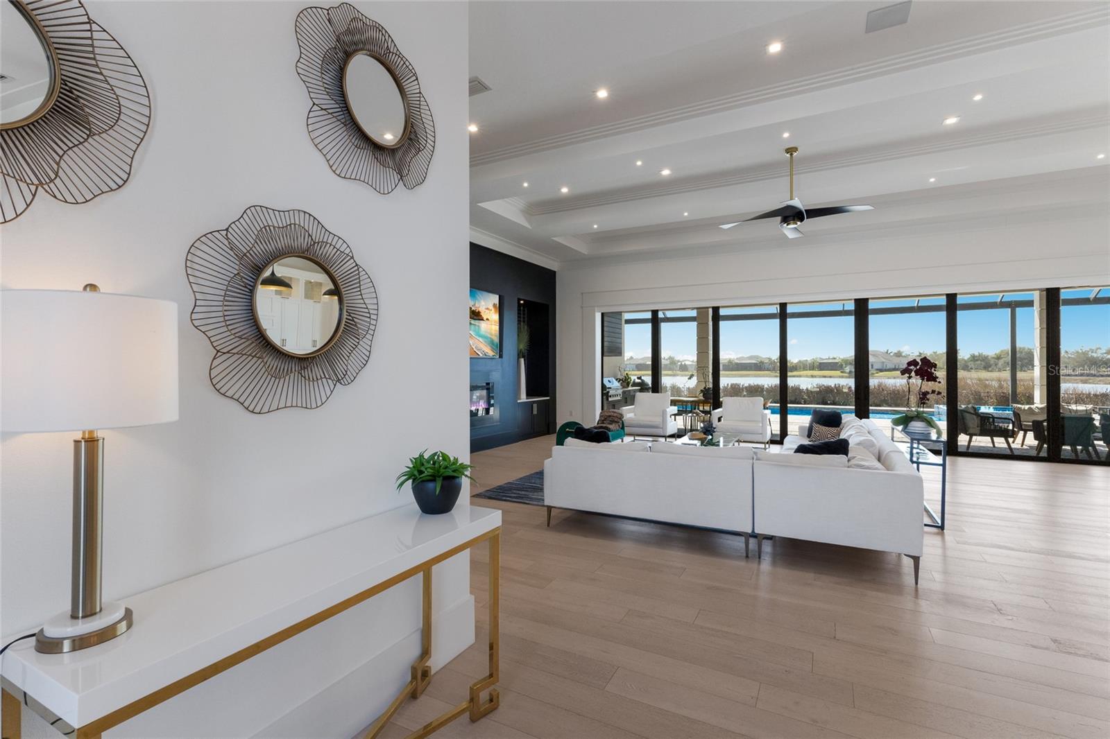 Image 10 of 99 For 8428 Lindrick Lane