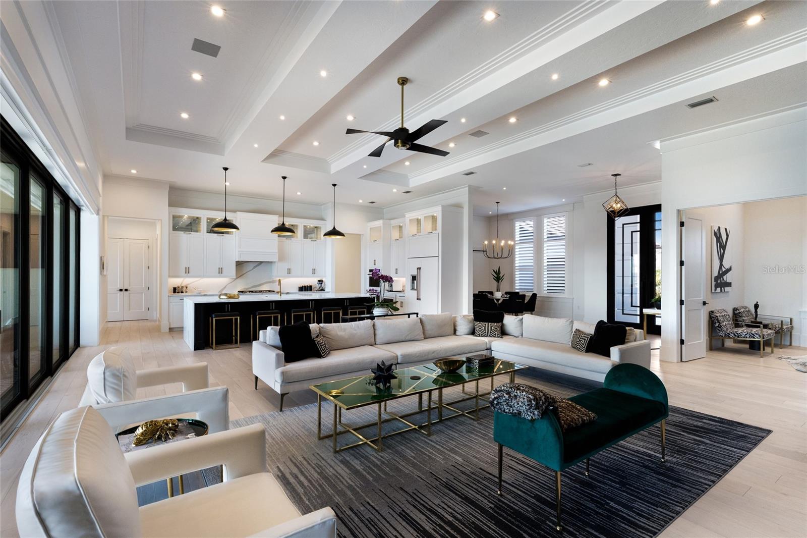 Image 14 of 99 For 8428 Lindrick Lane