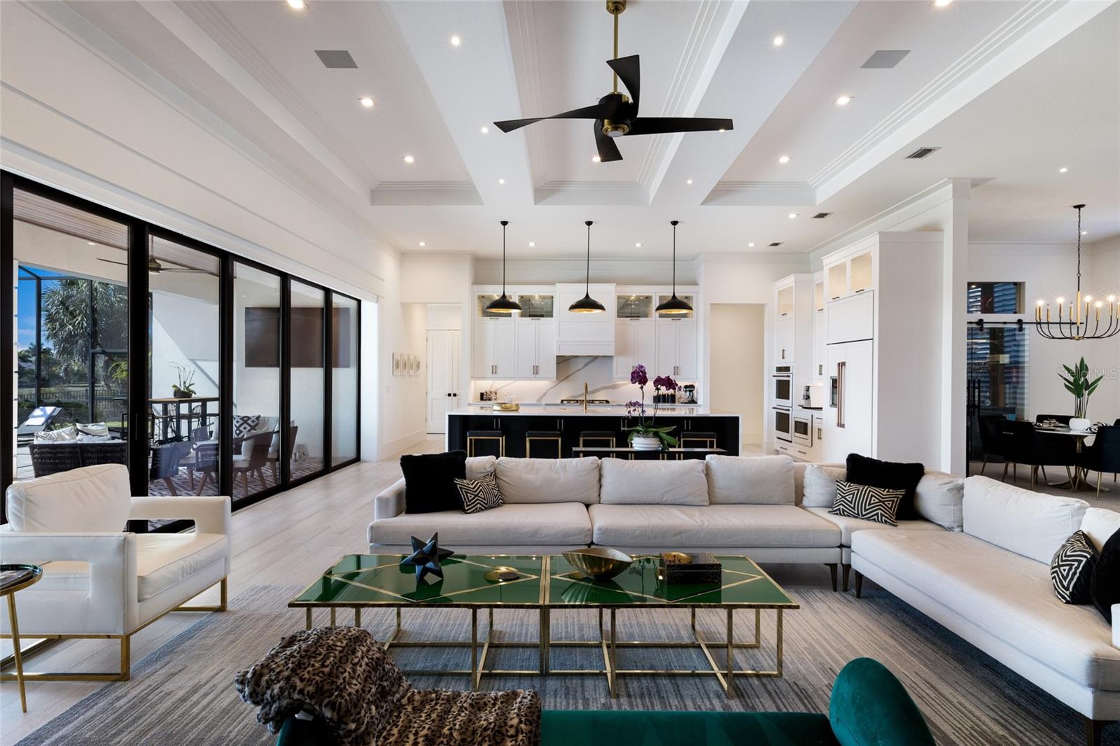 Image 15 of 99 For 8428 Lindrick Lane