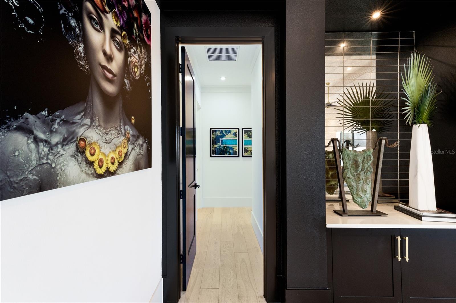 Image 28 of 99 For 8428 Lindrick Lane