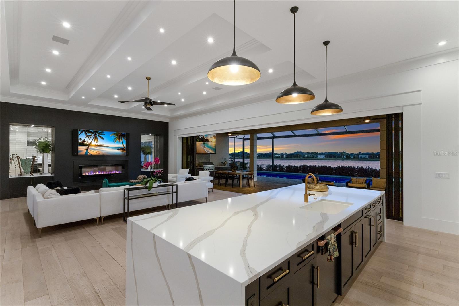 Image 70 of 99 For 8428 Lindrick Lane