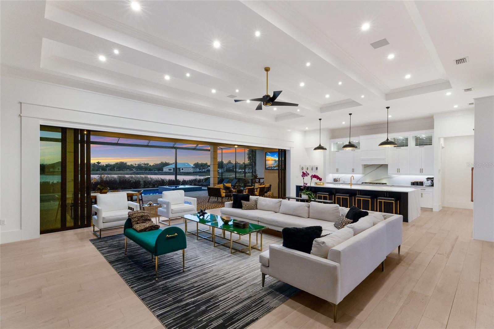 Image 73 of 99 For 8428 Lindrick Lane