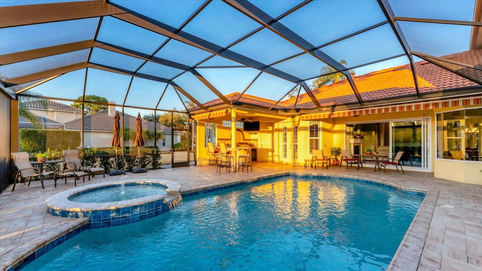 Listing photo id 39 for 7106 Pine Valley Street