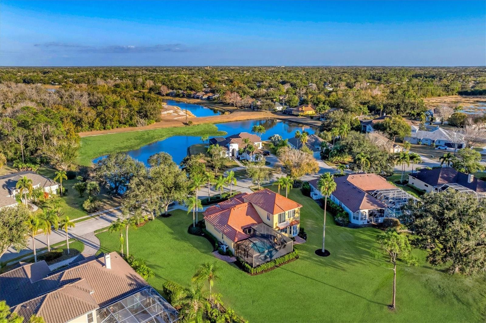 Listing photo id 42 for 7106 Pine Valley Street