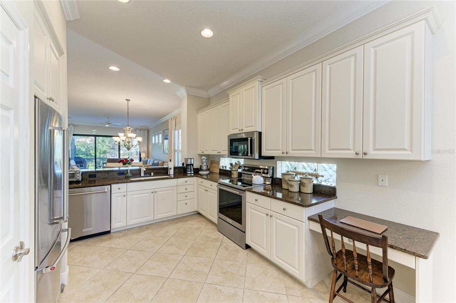 Image 19 of 64 For 11417 Hawick Place