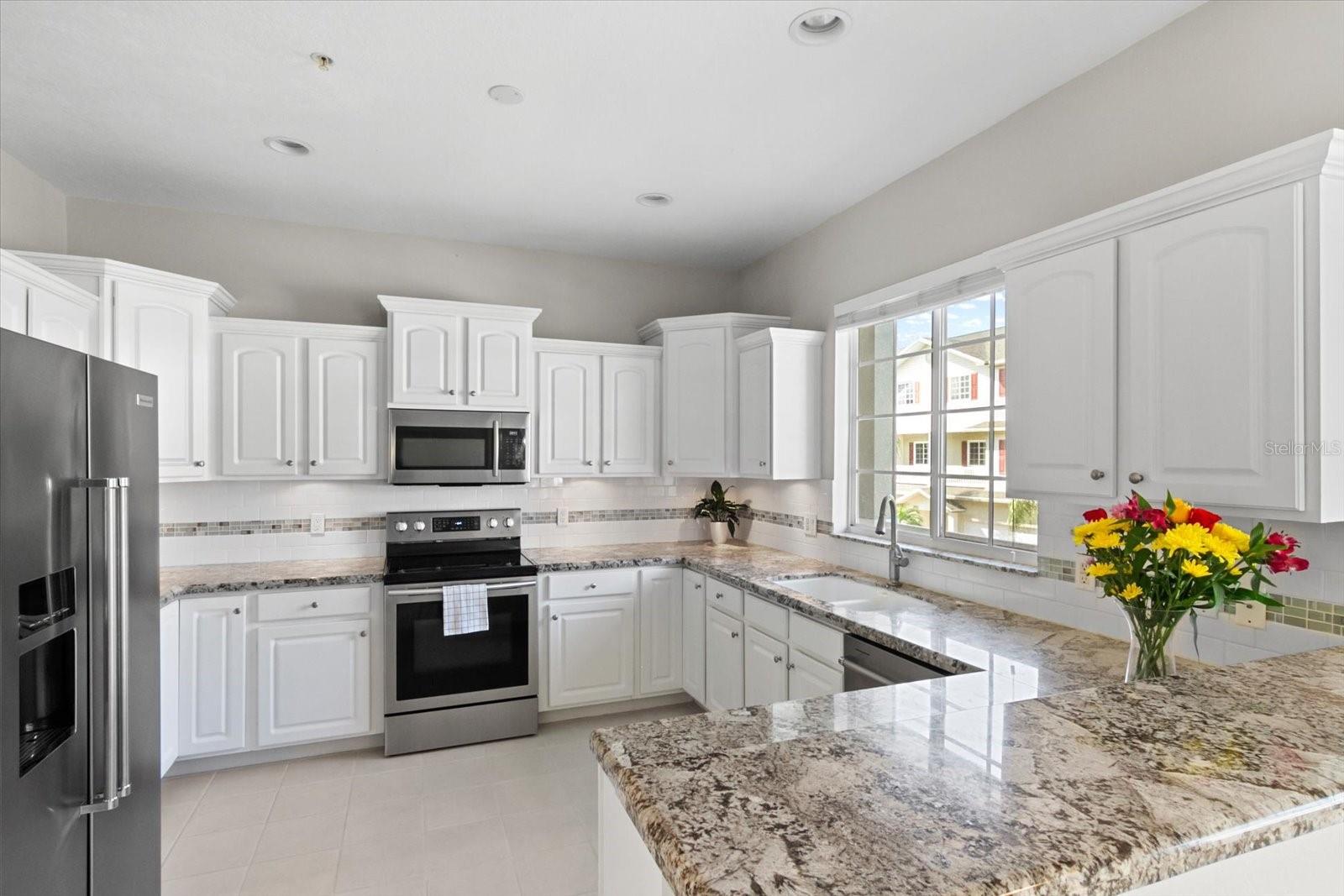 Image 10 of 50 For 1018 34th Drive W