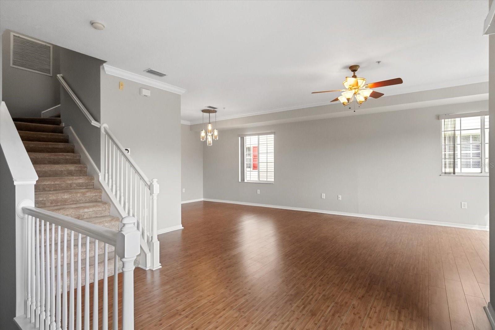 Image 17 of 50 For 1018 34th Drive W