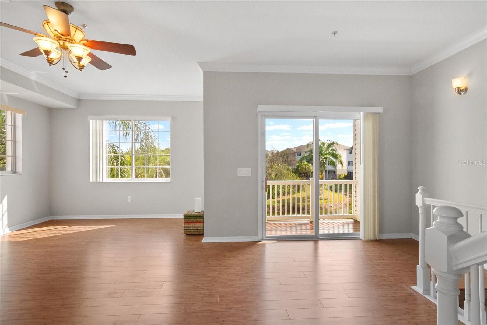 Image 19 of 50 For 1018 34th Drive W