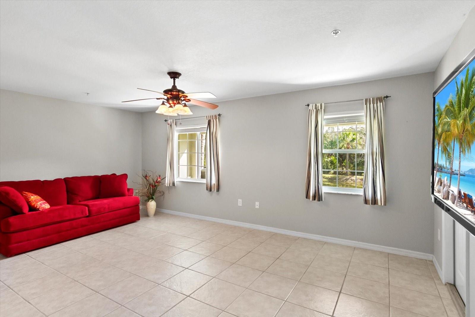 Image 40 of 50 For 1018 34th Drive W