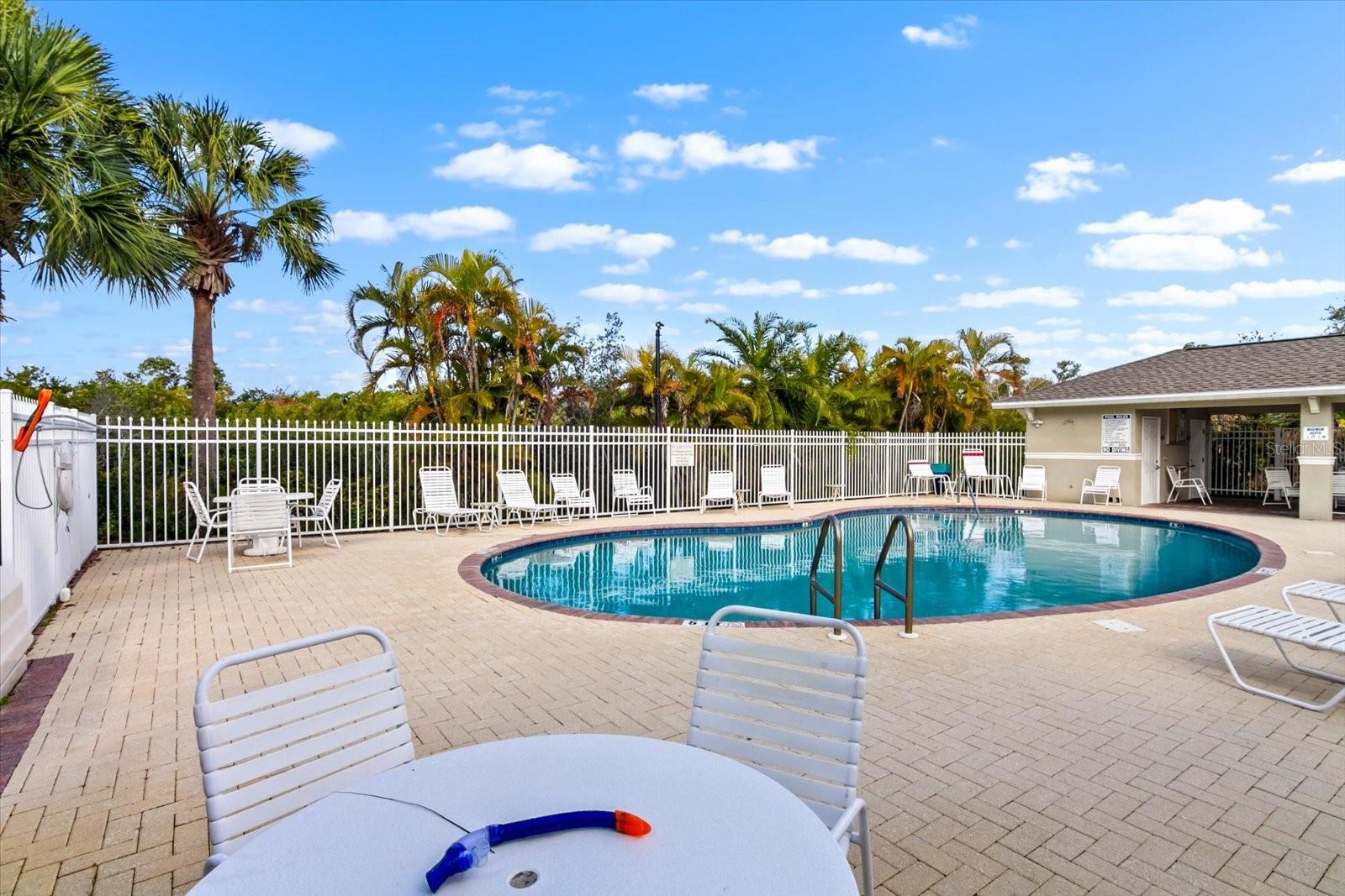 Image 43 of 50 For 1018 34th Drive W