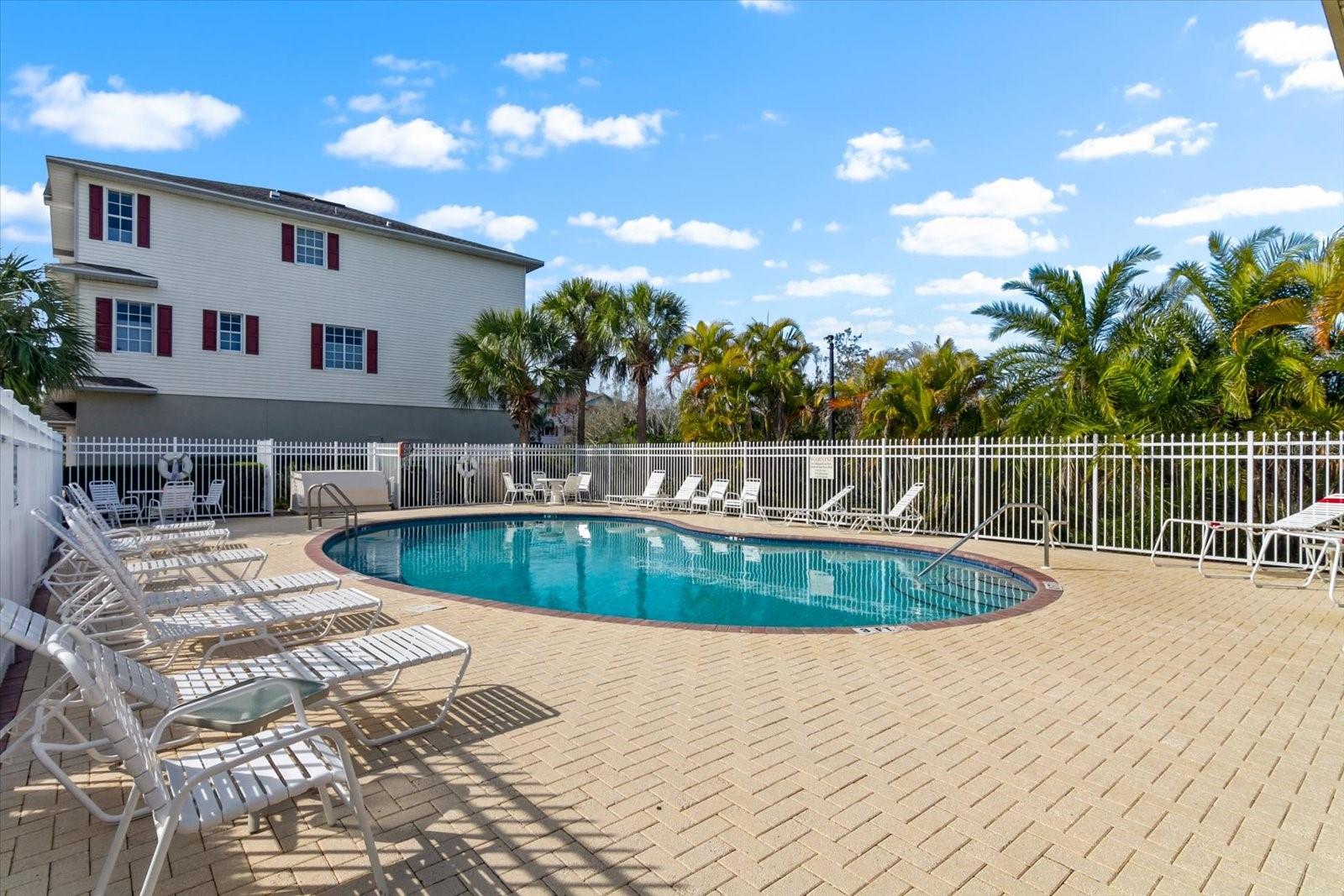 Image 44 of 50 For 1018 34th Drive W