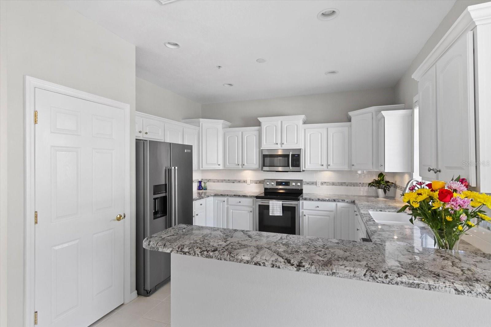 Image 6 of 50 For 1018 34th Drive W