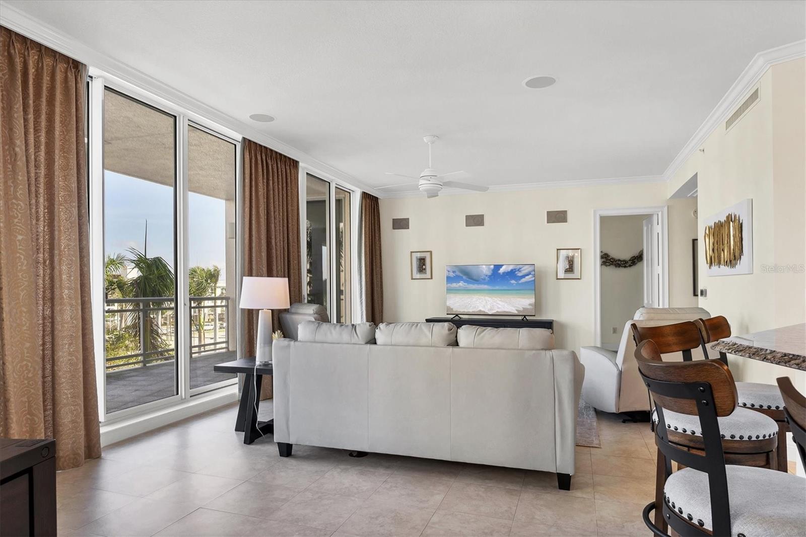 Image 13 of 84 For 1300 Benjamin Franklin Drive 304