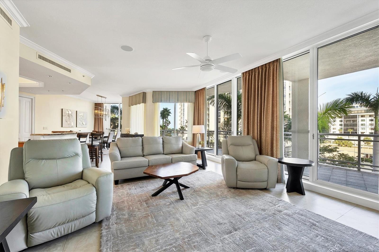 Image 16 of 84 For 1300 Benjamin Franklin Drive 304